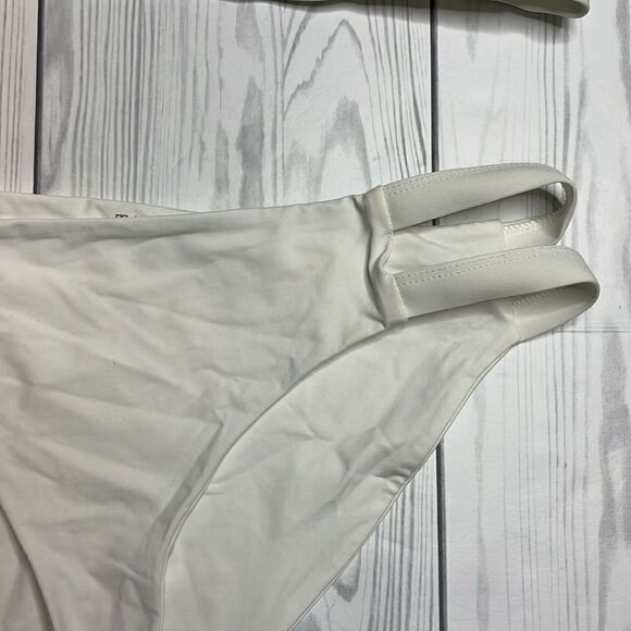 Tavik White Coco Scoop neck bikini top and bottoms Large / XL - Picture 8 of 12
